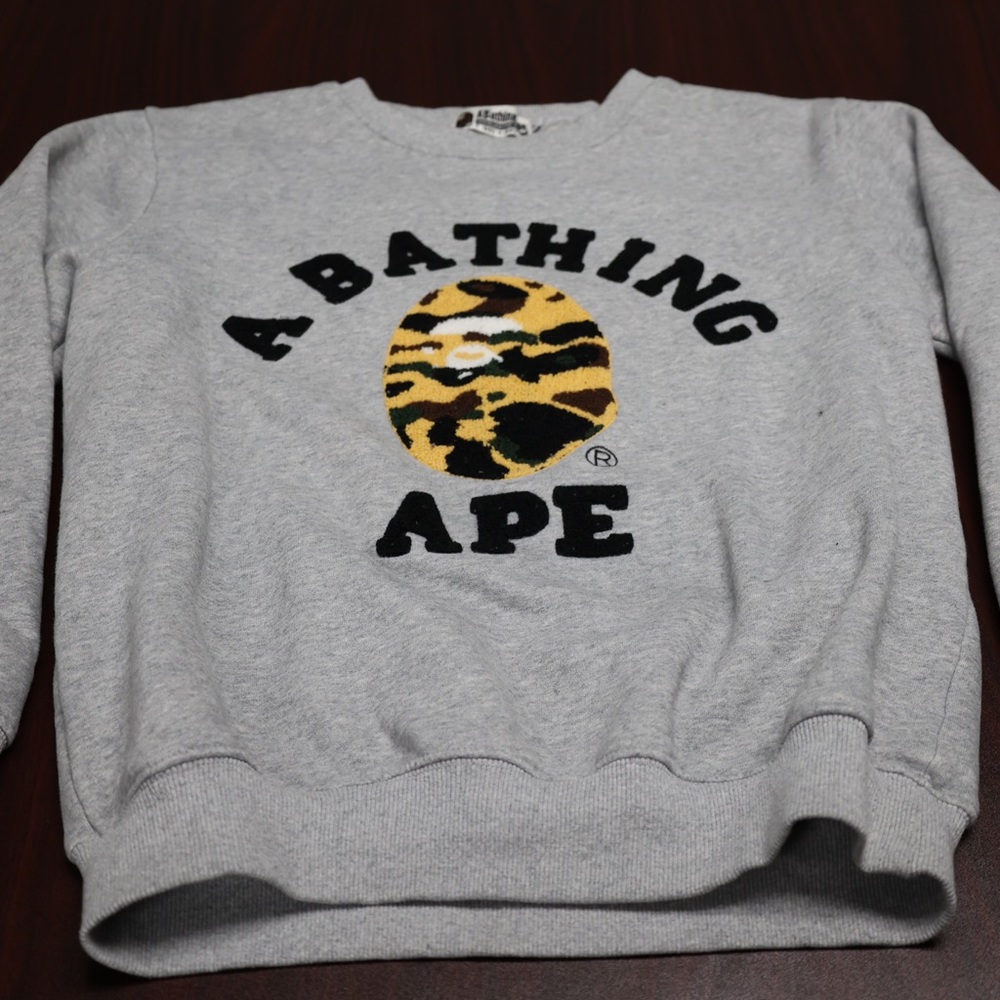 Bathing Ape crew neck sweater